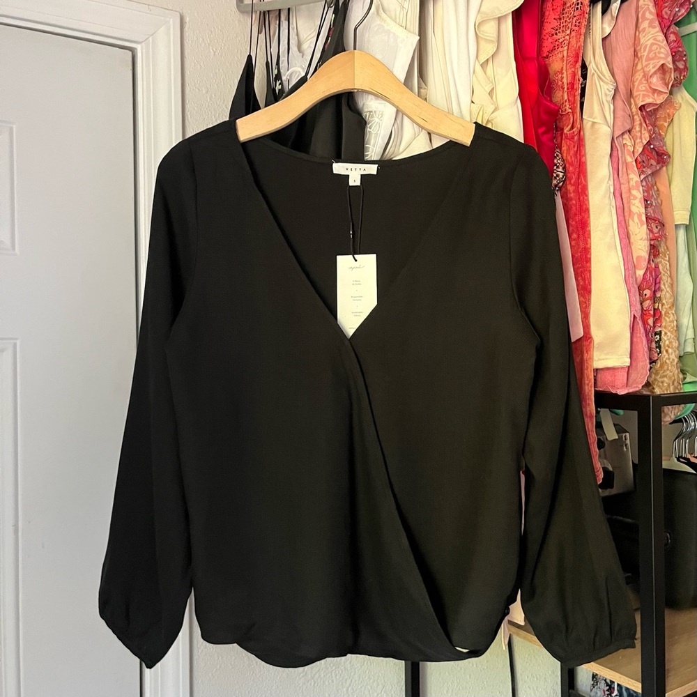 NWT VETTA‎ long puff sleeve tencel surplice wrap cropped blouse